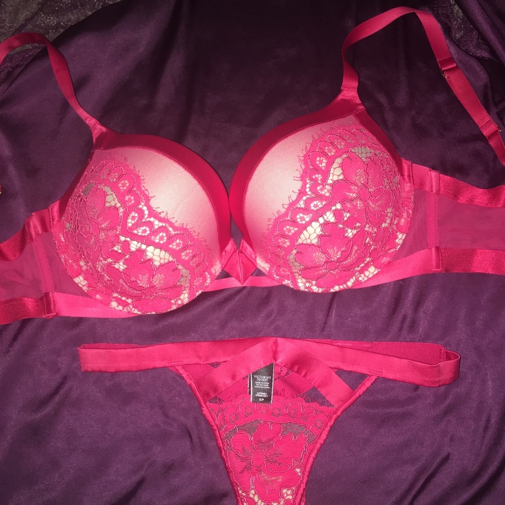 VS Very Sexy Push-Up